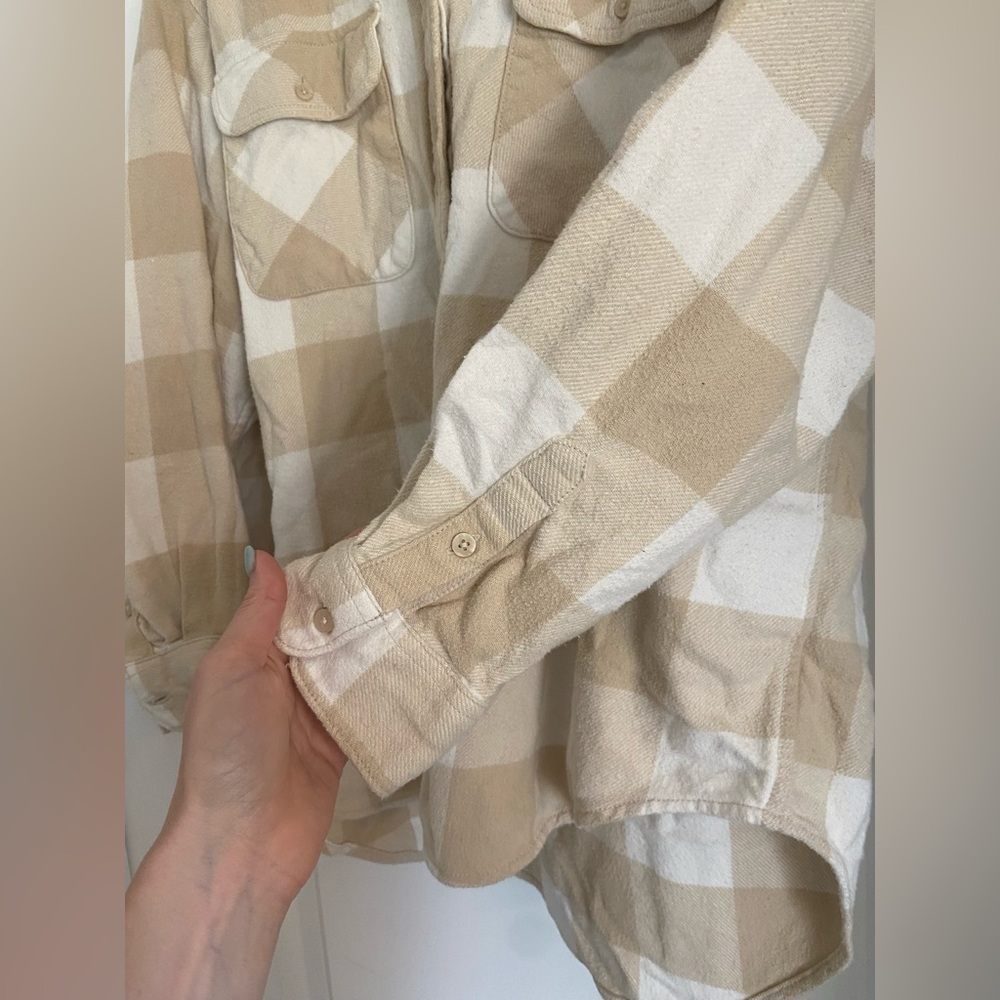 Aerie Cream and Tan Checkered Lumberjack Flannel - Picture 3 of 7